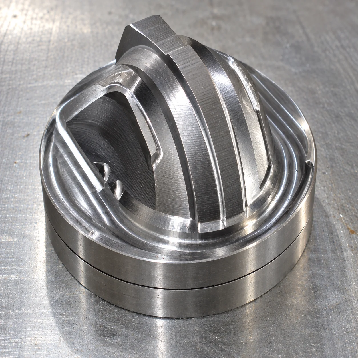 Metal Helmet Mould